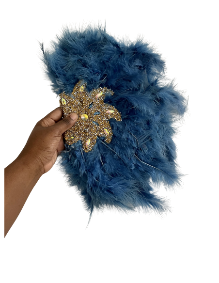 Eventail en plumes